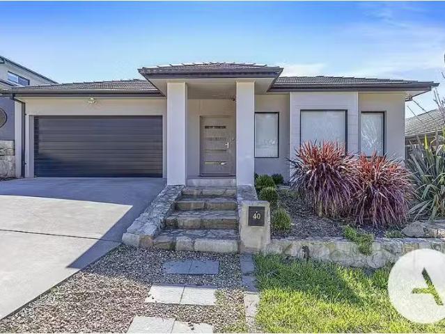 House for rent in Casey, Australian Capital Territory