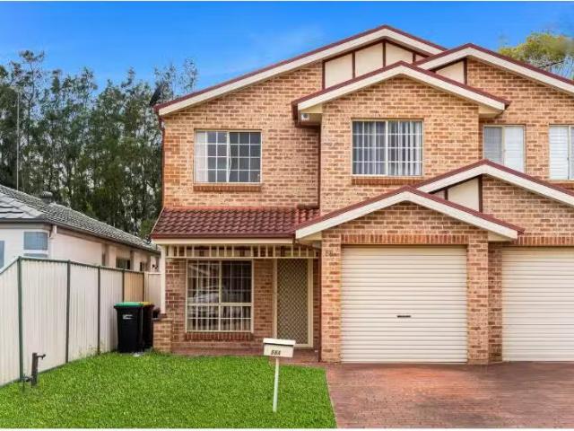 Condo for rent in Sydney, New South Wales