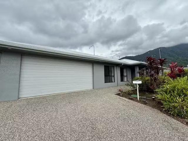 House for rent in Redlynch, Queensland
