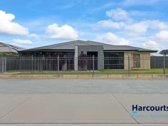 House for rent in Seville Grove, Western Australia