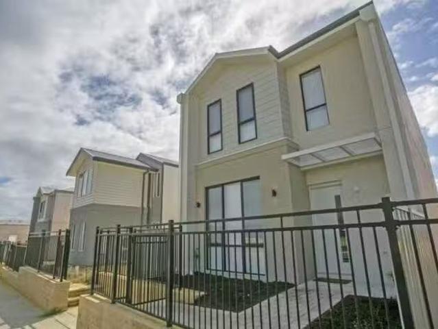 House for rent in Hammond Park, Western Australia