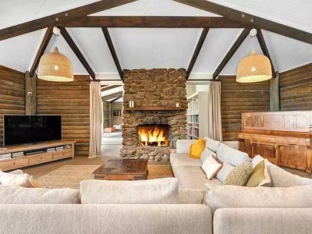 House for rent in Glenquarry, New South Wales