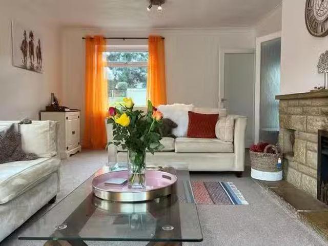 Apartment for rent in Whaddon, Golden Valley