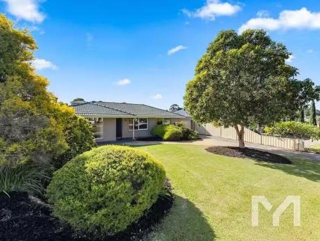 House for rent in Kardinya, Western Australia