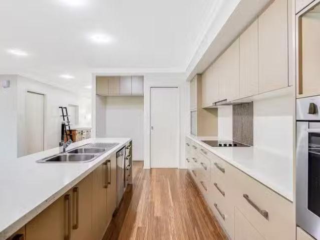 House for rent in Highfields, Queensland