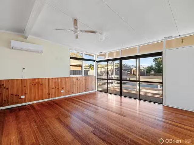 House for rent in Sunset Strip, Victoria