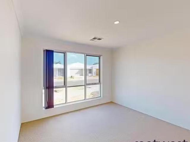 House for rent in Spring Hill, Victoria