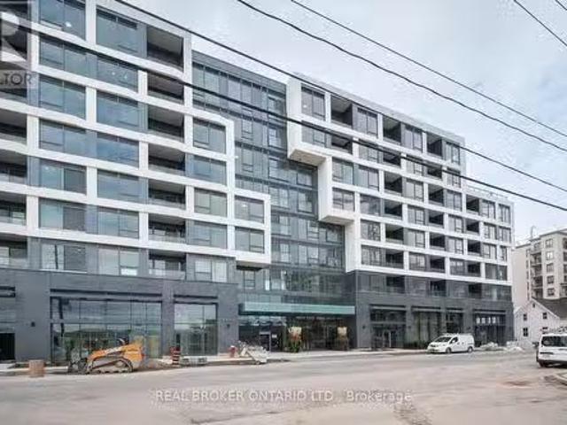 Apartment for rent in Oakville, Golden Horseshoe