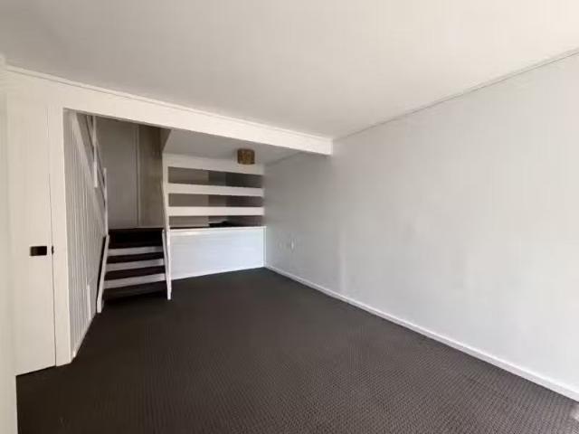 Condo for rent in Sydney, New South Wales