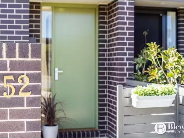 House for rent in Casey, Australian Capital Territory