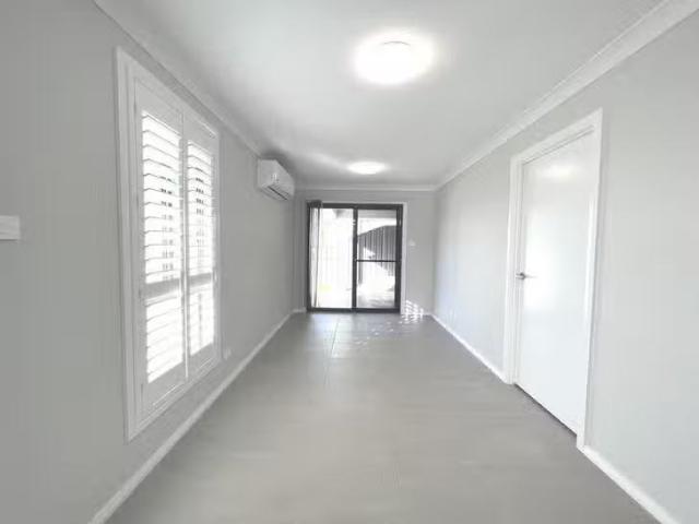 House for rent in Wadalba, New South Wales