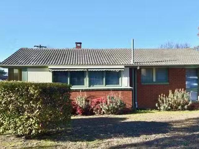 House for rent in Latham, Australian Capital Territory