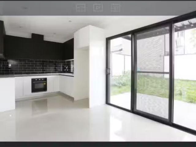 Condo for rent in Sydney, New South Wales