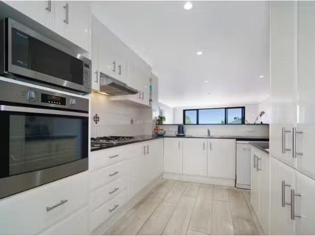 Apartment for rent in Wollongong West, New South Wales
