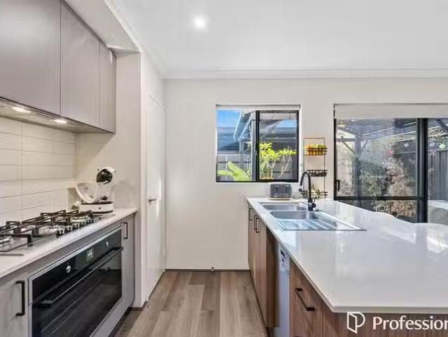 House for rent in Stratton, Western Australia