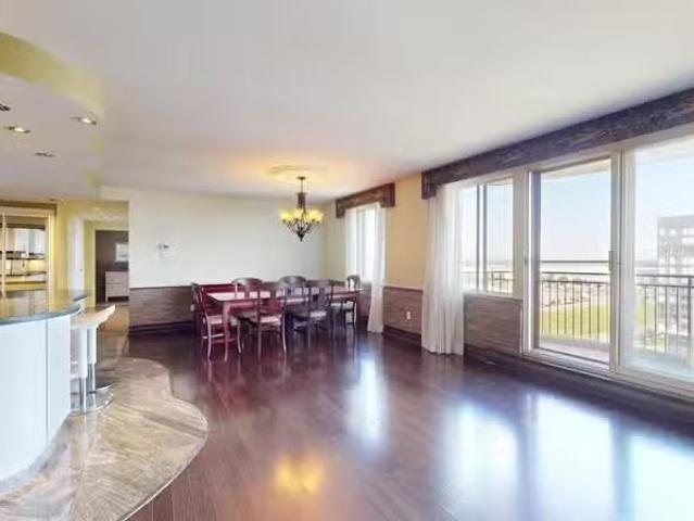 Condo for rent in L'île-d'orléans, Quebec