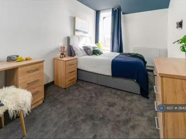 House for rent in Middlebrook, Lee Bank