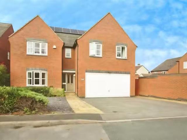 House for rent in New Bilton, Warwickshire