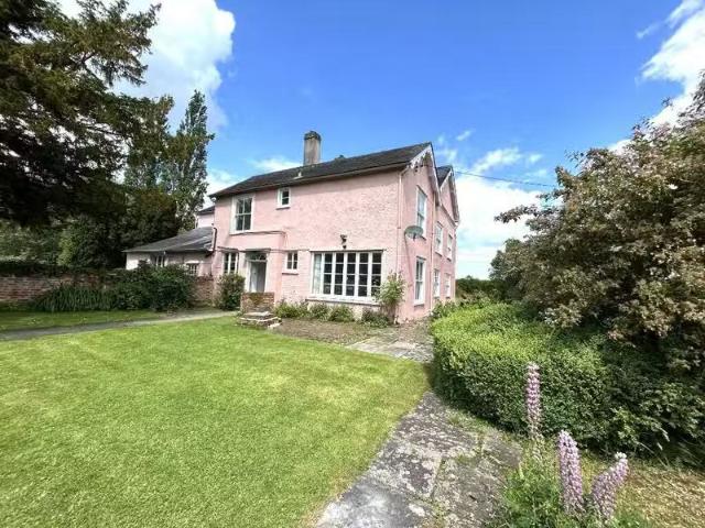 House for rent in Howe Street, Chelmsford