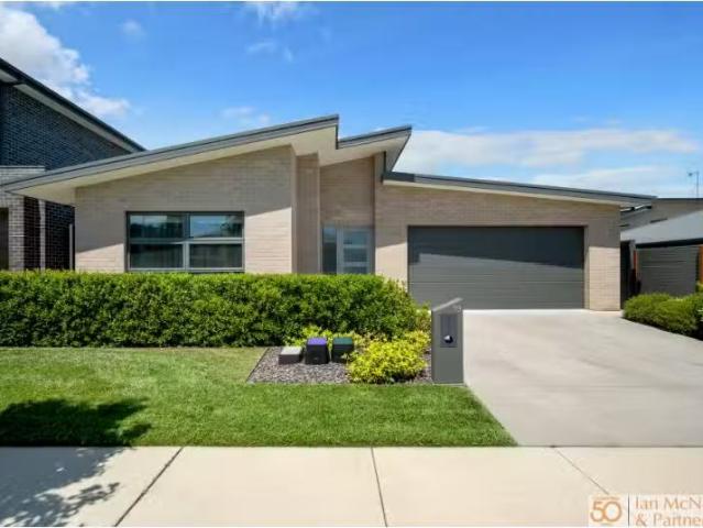 House for rent in Googong, Queanbeyan-Palerang Regional Council
