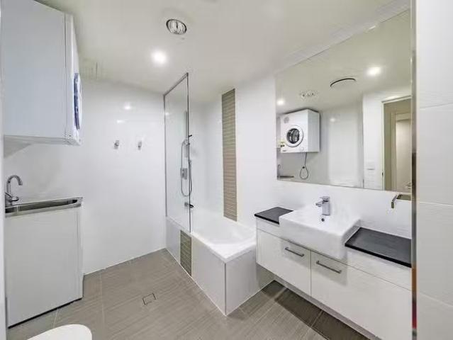 Apartment for rent in Toombul, Queensland