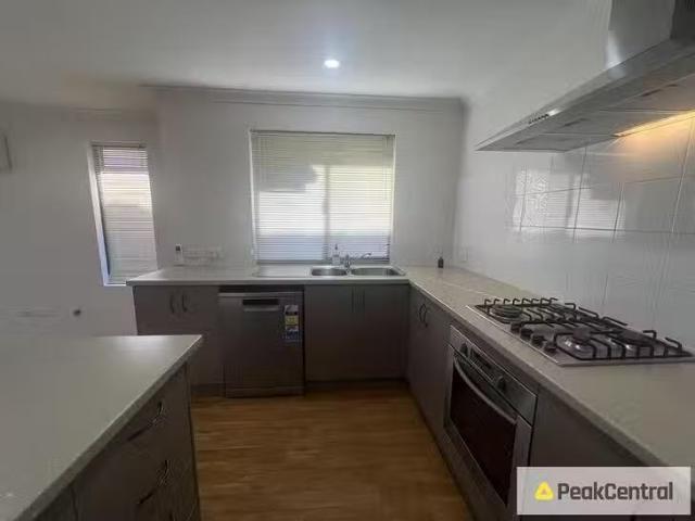 House for rent in Thornlie, Western Australia