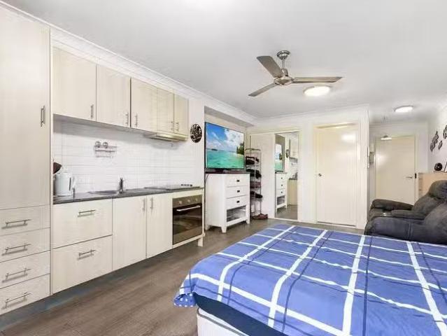 Apartment for rent in Toombul, Queensland