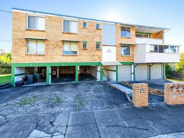Apartment for rent in Toombul, Queensland