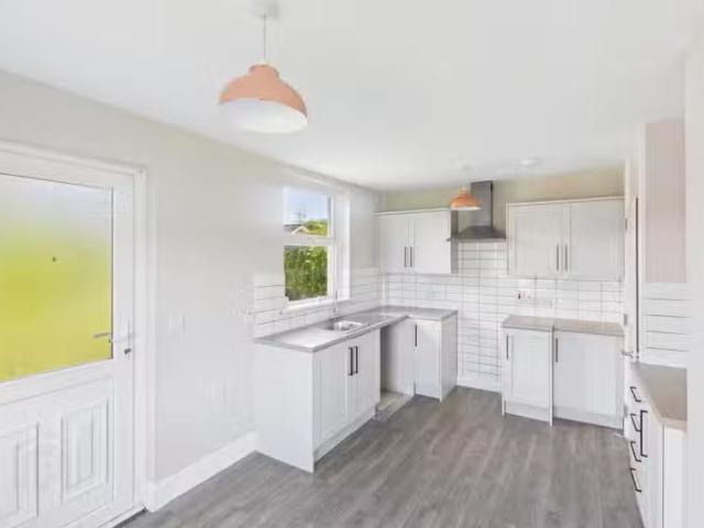 Apartment to rent in Corry, Connacht
