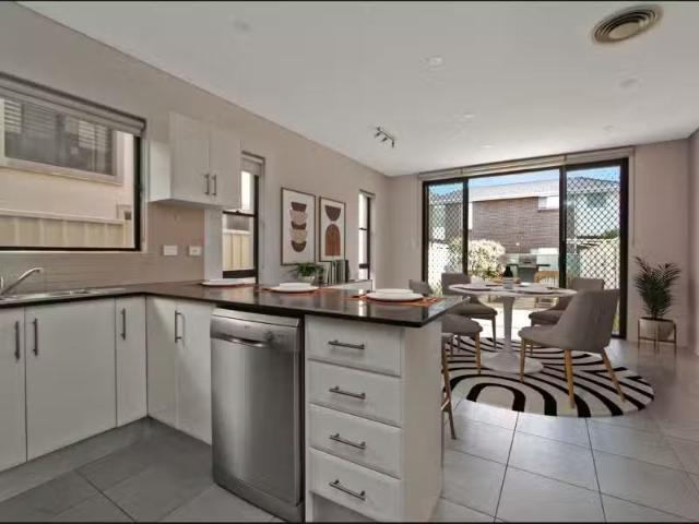Condo for rent in Sydney, New South Wales