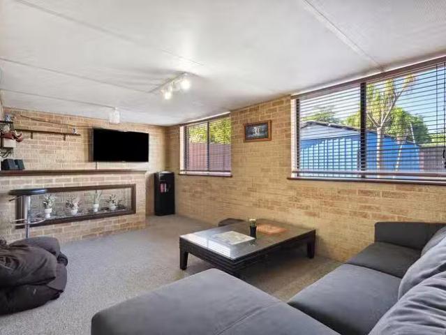 House for rent in Girrawheen, Western Australia