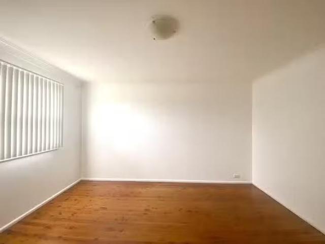 House for rent in Canley Heights, New South Wales