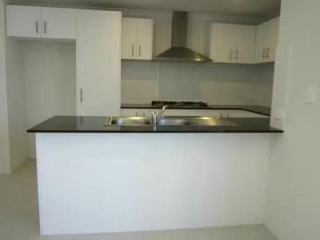 House for rent in Success, Western Australia