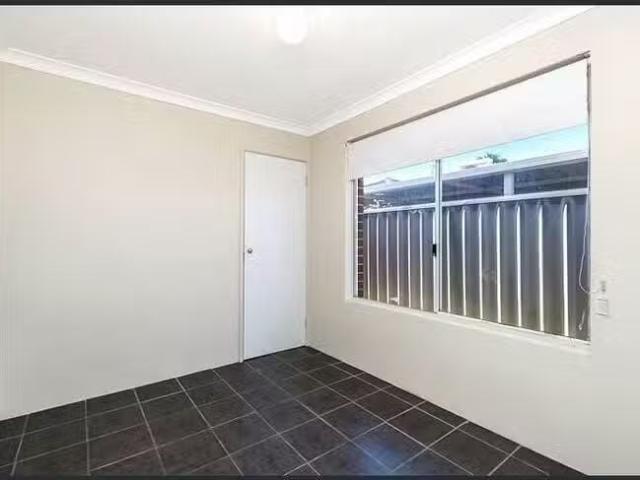 House for rent in Waikiki, Western Australia