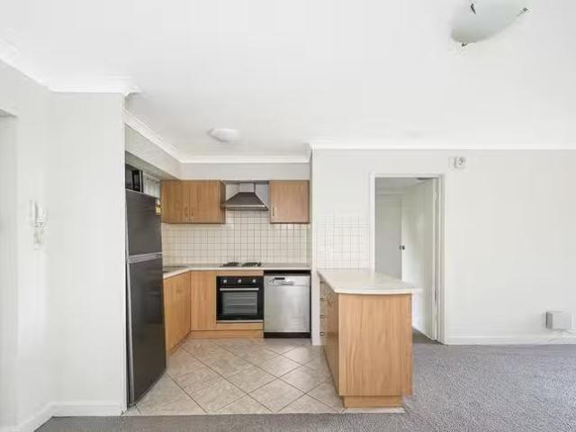 Apartment for rent in Applecross, Western Australia