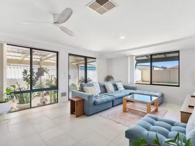 House for rent in Port Kennedy, Western Australia