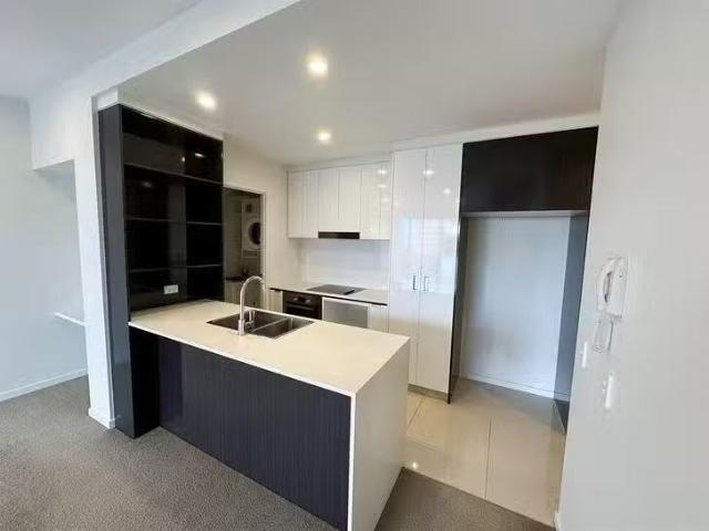 Apartment for rent in Toombul, Queensland