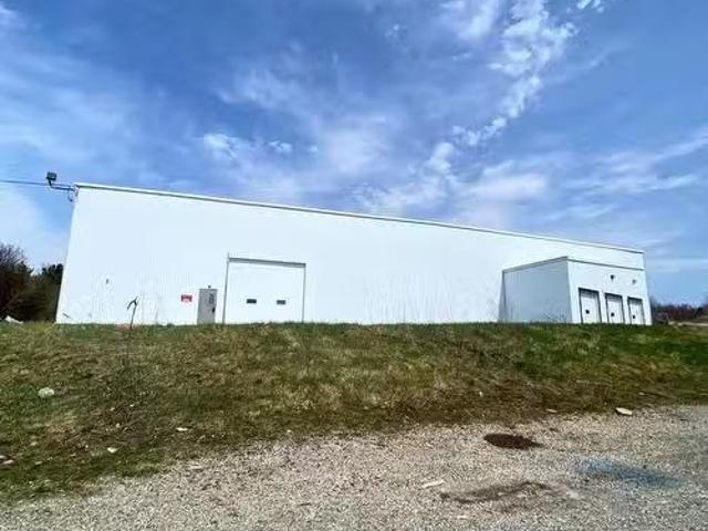 House for rent in Warwick, Quebec