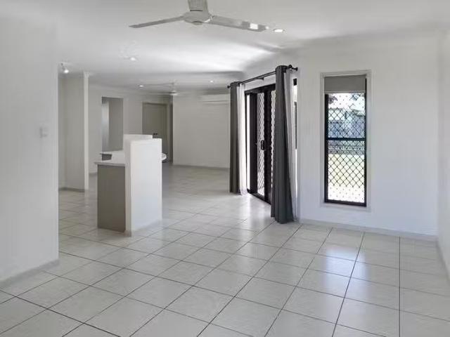 House for rent in Mount Louisa, Queensland