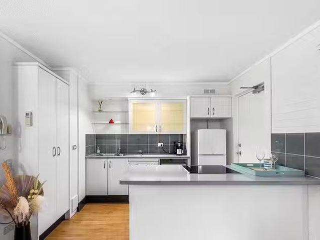 Apartment for rent in Toombul, Queensland