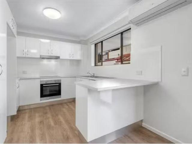 Apartment for rent in Toombul, Queensland