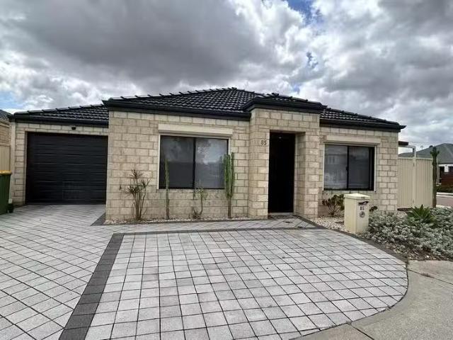 House for rent in Canning Vale, Western Australia