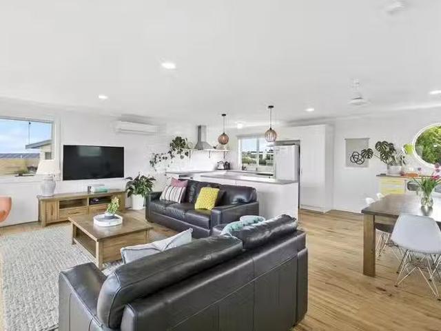 House for rent in Torquay, Victoria