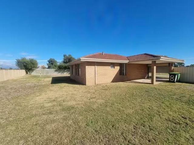 House for rent in Waikiki, Western Australia
