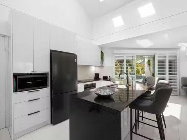 House for rent in Cockburn, Western Australia