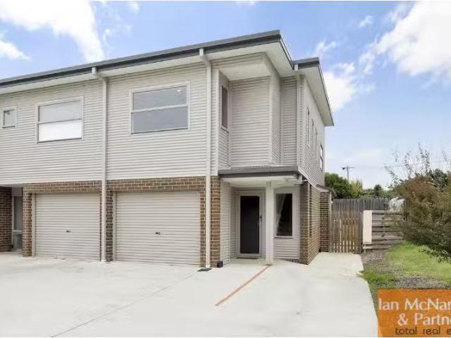 Condo for rent in Queanbeyan, New South Wales