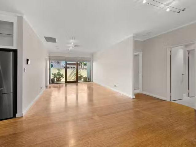 Apartment for rent in Cockburn, Western Australia