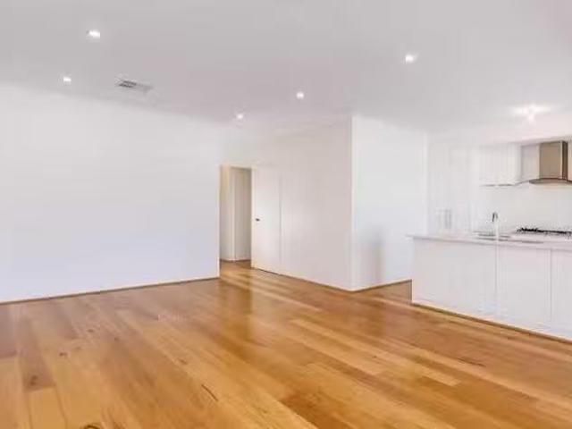 House for rent in Bibra Lake, Western Australia