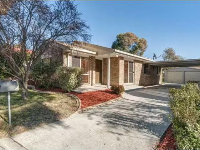 House for rent in Gordon, Australian Capital Territory