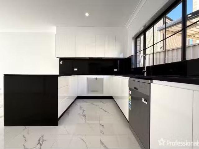 Condo for rent in Sydney, New South Wales